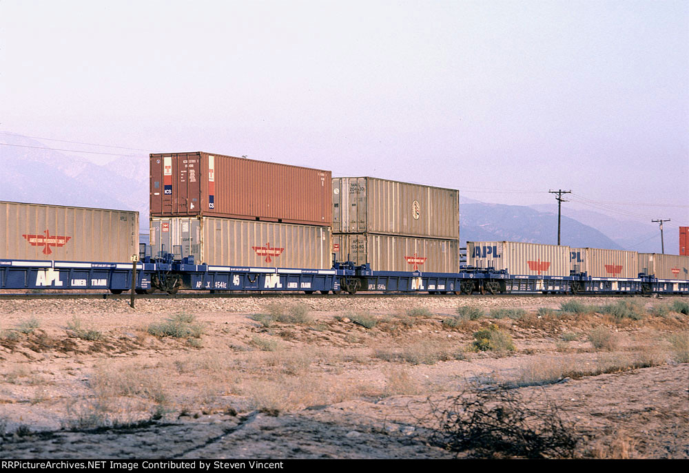 Parts of APLX 4541, & 4502 on UP APL train at Mile Post 74.